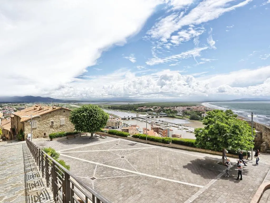 Ampio Bilocale Nel Centro Storico Castiglione Della Pescaia Apartment